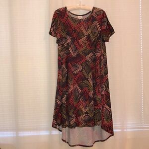 LuLaRoe Carly M Black Red Green Nude Short Sleeve High Low Dress
